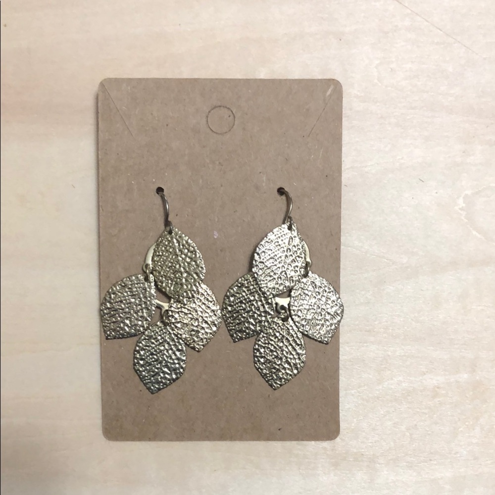Elegant Gold Leaf Earrings